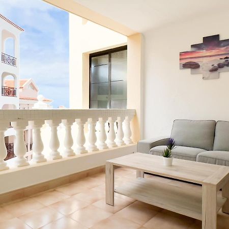Korallia Guesthouse Castle Harbour Los Cristianos  Exteriér fotografie